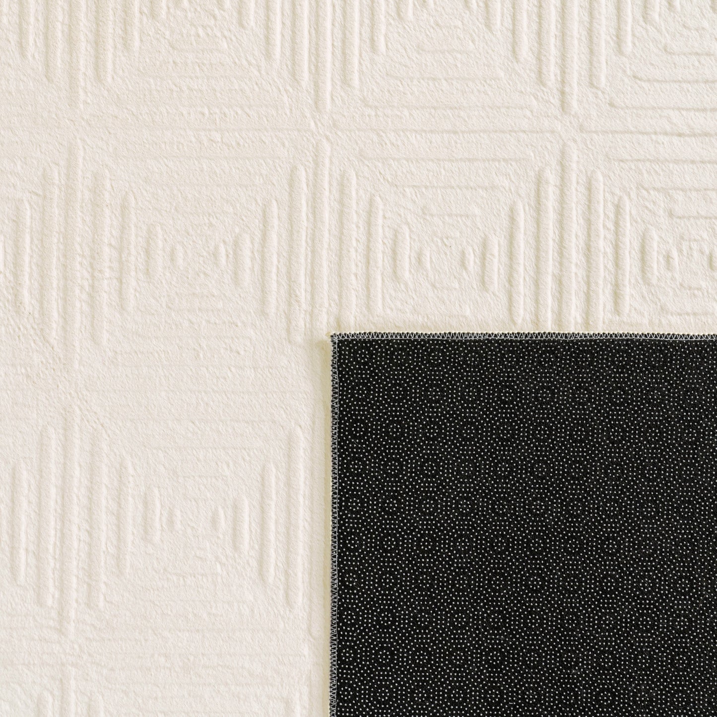 Soft Washable Area Rug Aspen with High-Low Pattern