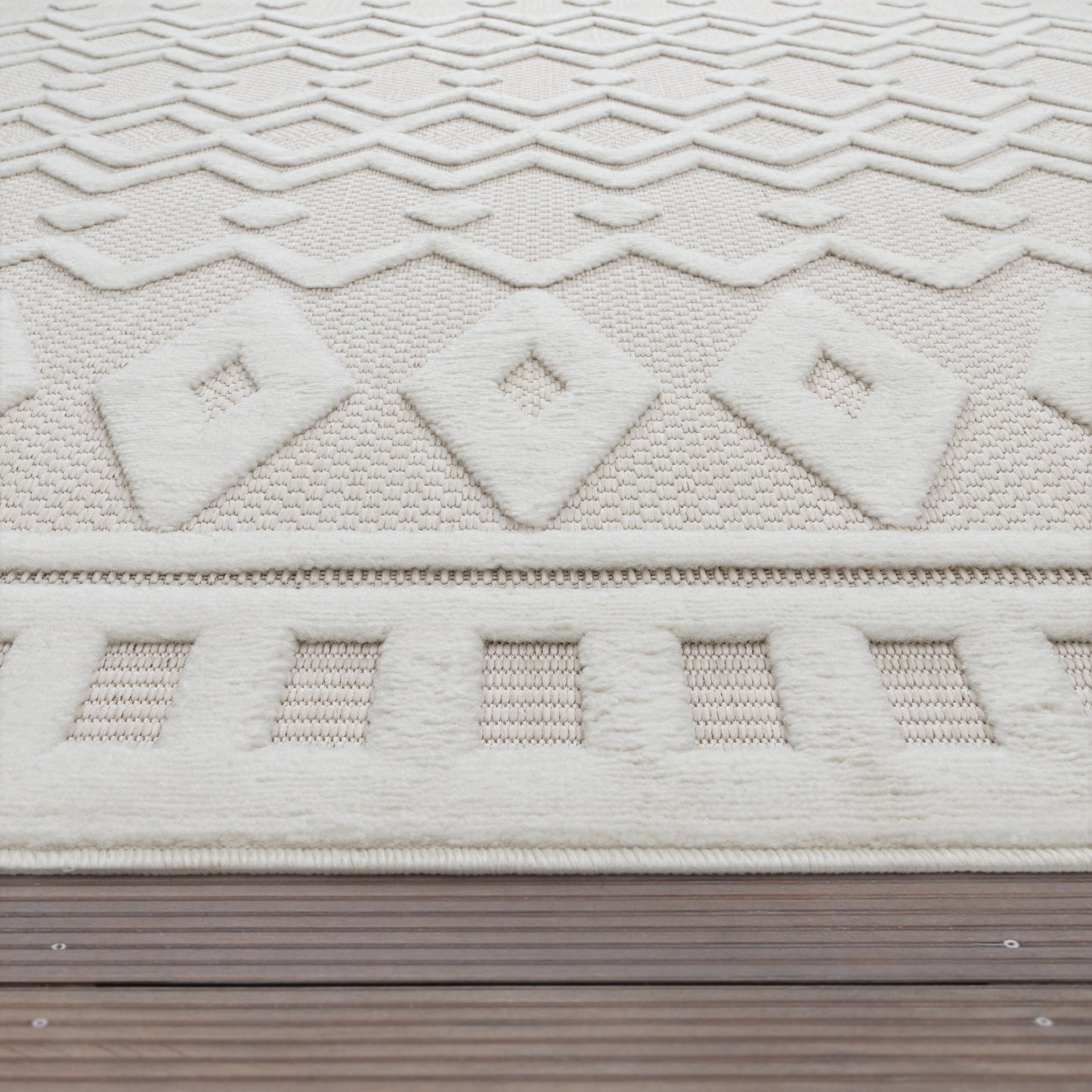 Indoor Outdoor Rug Livorno Geometric Trellis Pattern In Cream