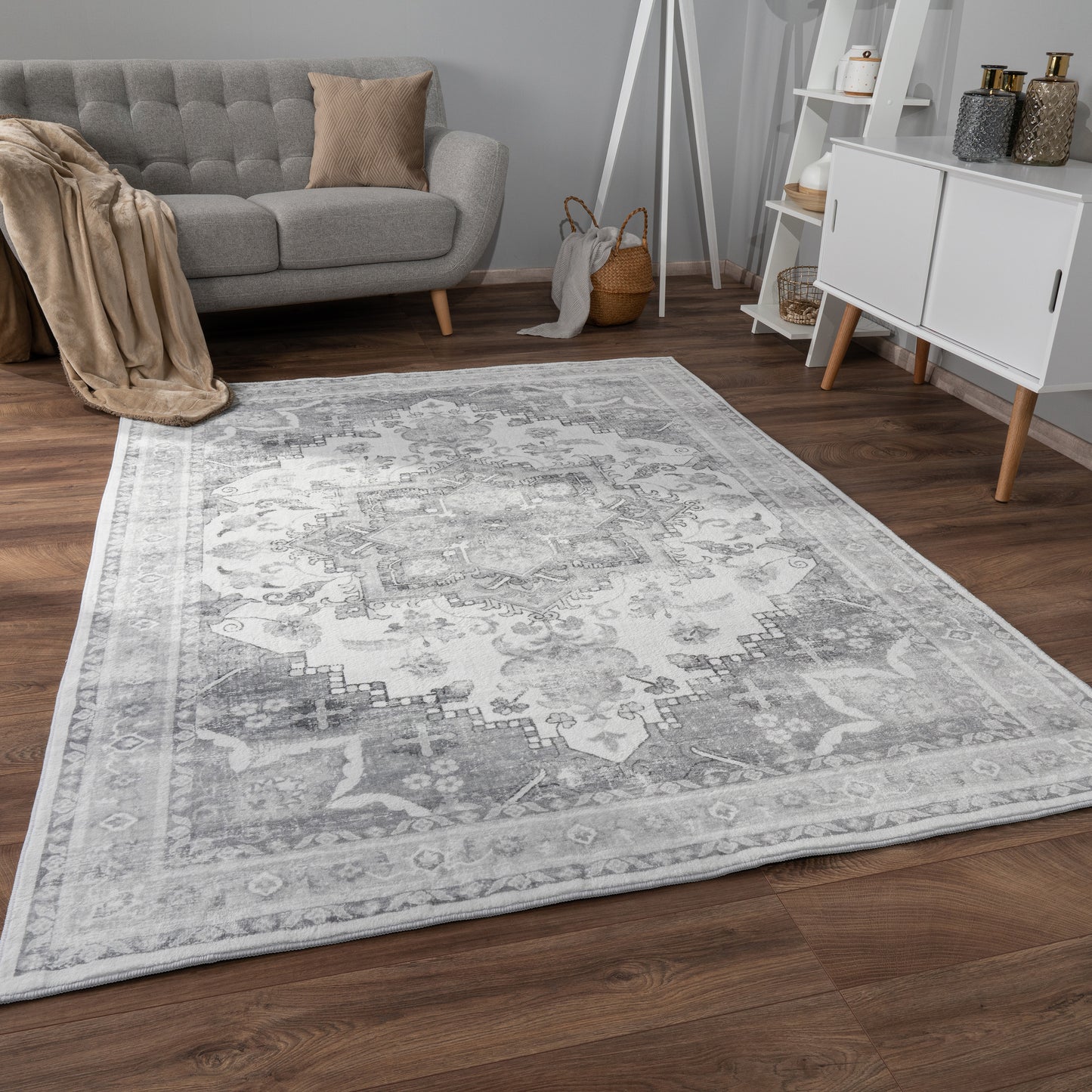 Area Rug Cambridge Faded Look with Oriental pattern