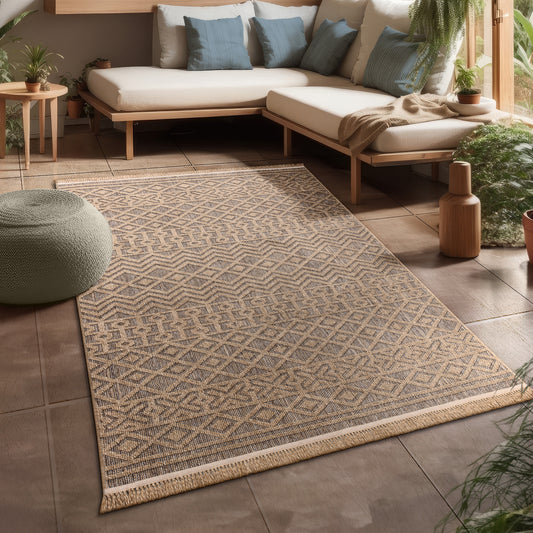 In- & Outdoor Rug Cologne with Bohemian Aztec Pattern in Beige