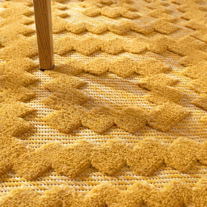 Indoor Outdoor Rug Livorno Trellis High-Low Pattern In Yellow