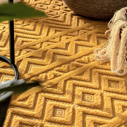 Indoor Outdoor Rug Livorno Boho High-Low Pattern In Yellow