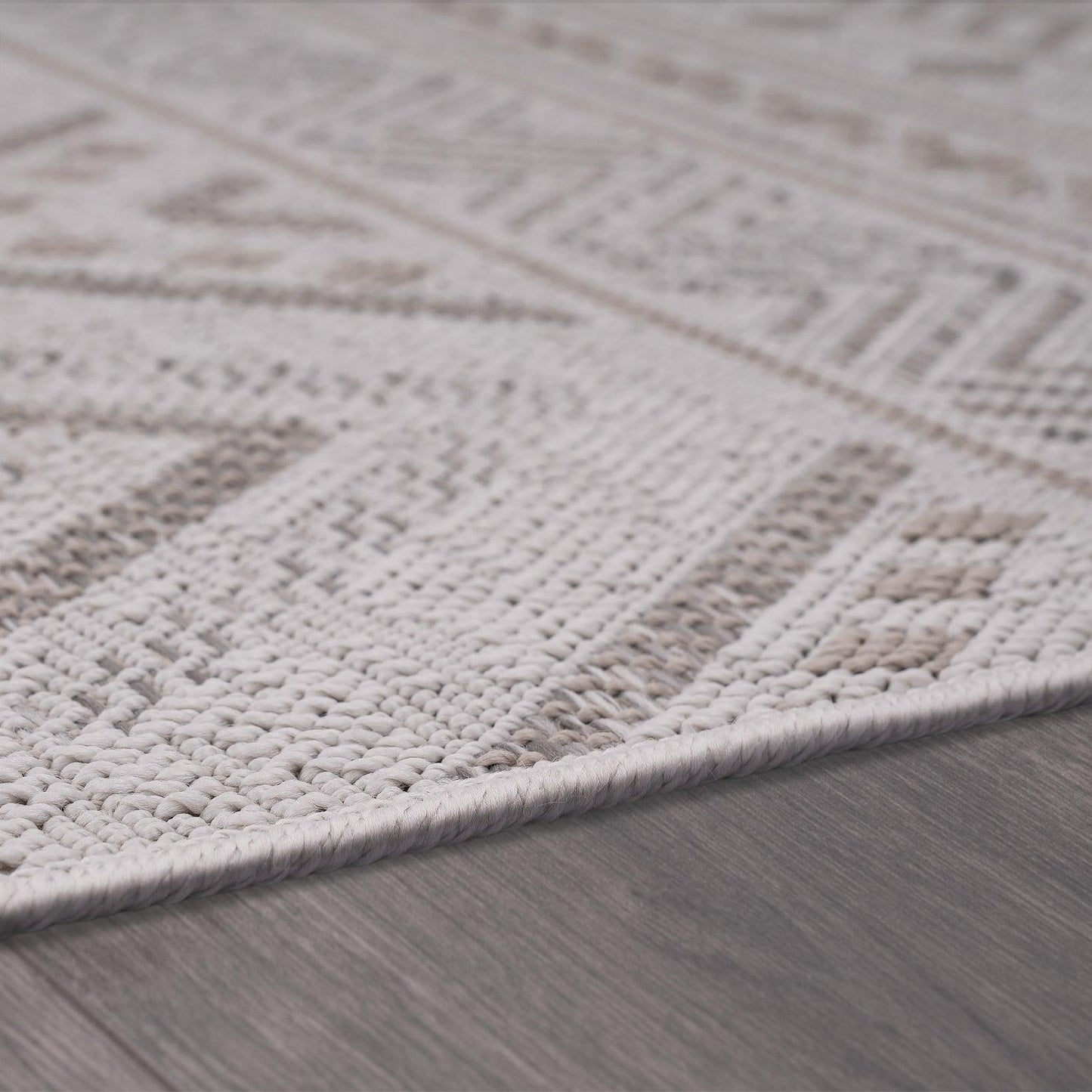 Outdoor Rug for Patio or Balcony Modern flatweave Boho Trellis in Cream Beige - RugYourHome