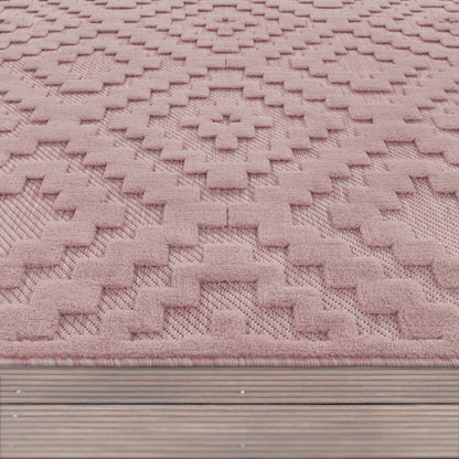 Indoor Outdoor Rug Livorno Trellis High-Low Pattern In Pink