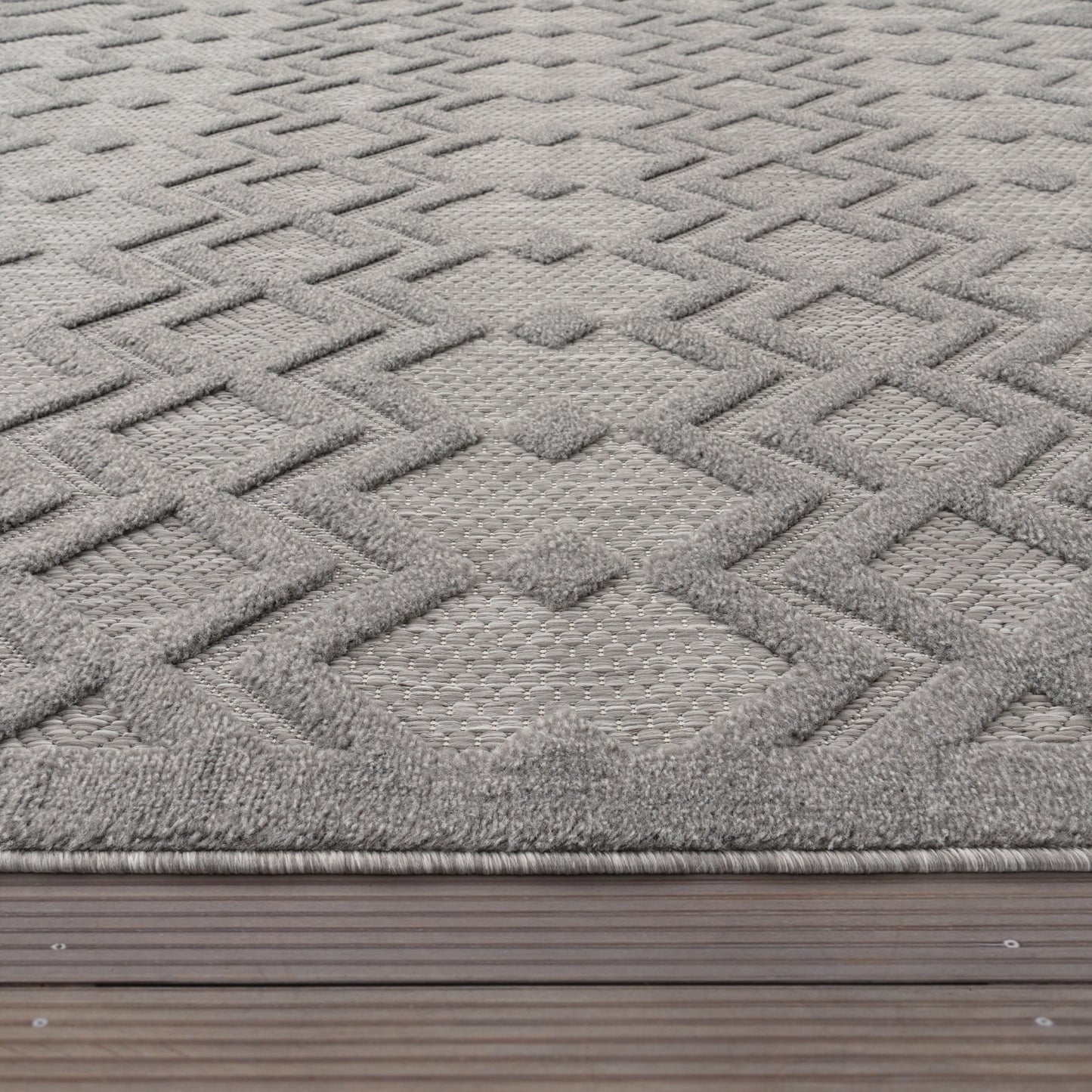 Indoor Outdoor Rug Livorno Geometric Trellis Pattern In Grey