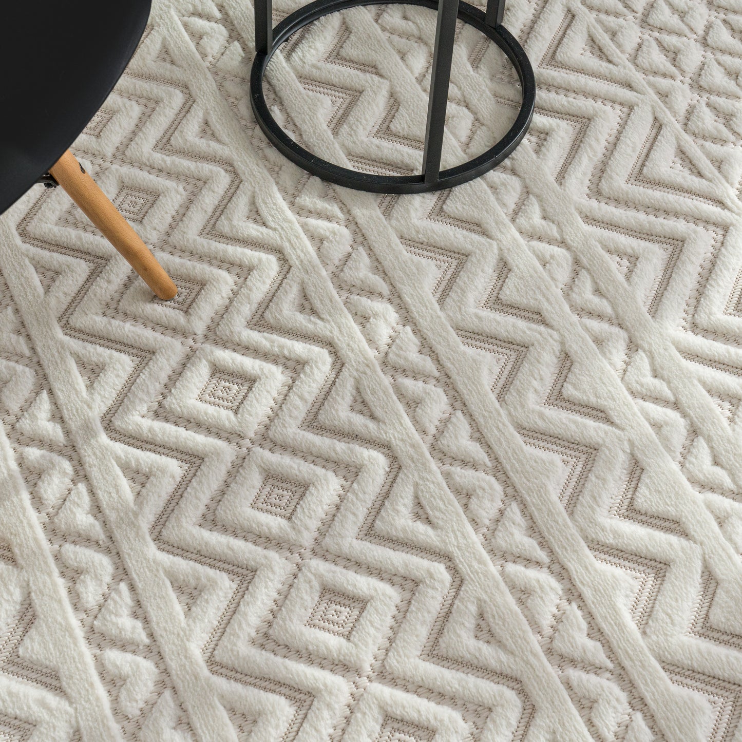 Indoor Outdoor Rug Livorno Boho High-Low Pattern In Cream